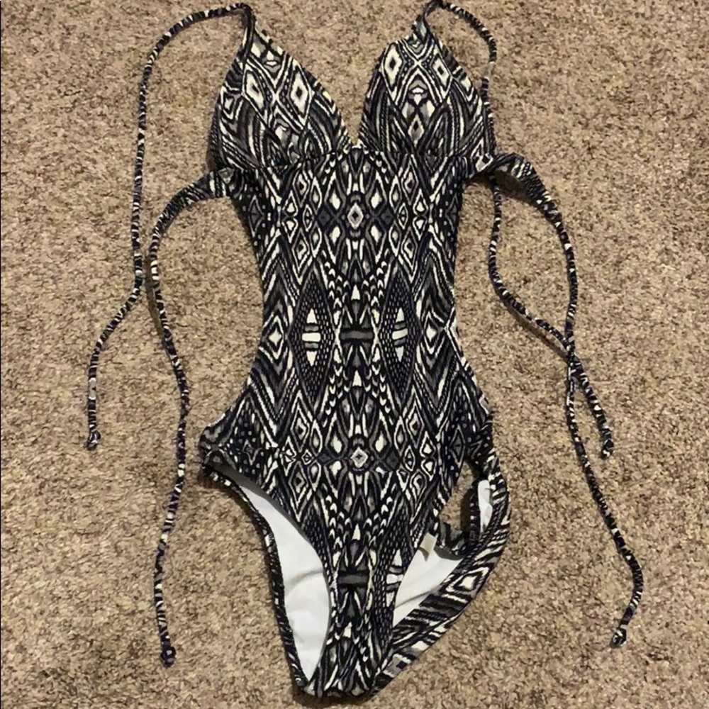 Bikini one piece